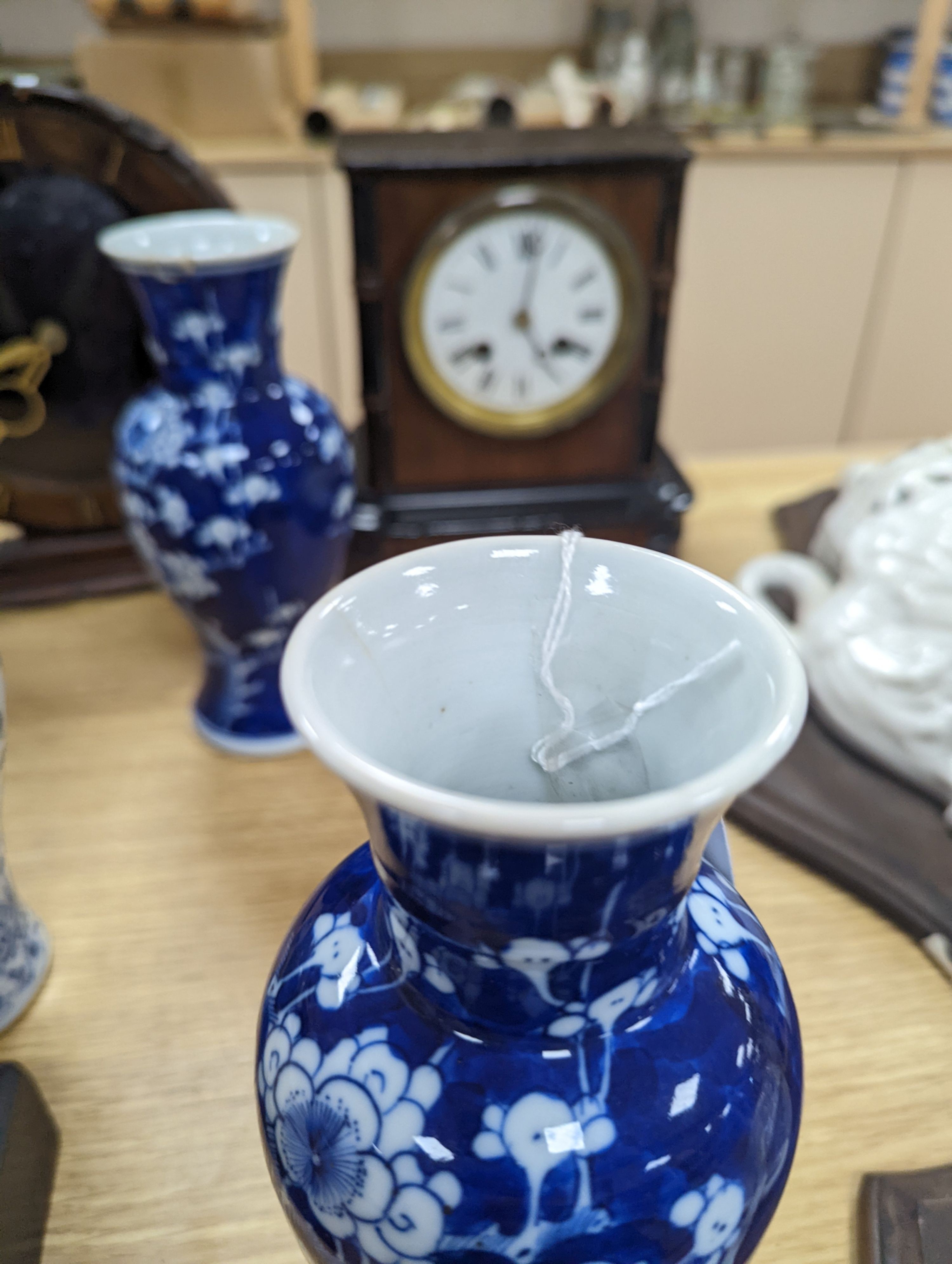 Three Chinese blue and white vases, late 19th/early 20th century, the tallest 19.5 cm